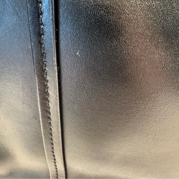 Kate Spade Arbour Hill Small Elodie Tote Purse Black Leather, Gold Accents - Picture 5 of 16